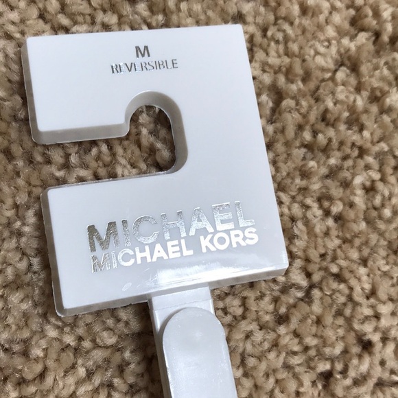 New! MICHAEL Kors medium logo reversible belt main image 4